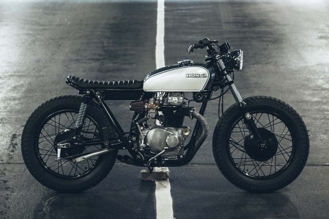 1972 CB350 MaggieMay by Alex Burrows